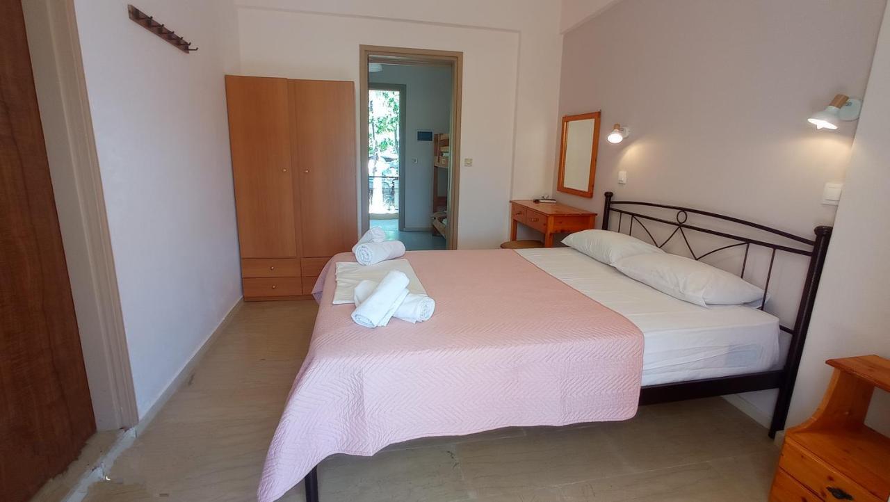 Vessarios Apartment Nikiana Luaran gambar