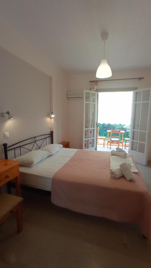 Vessarios Apartment Nikiana Luaran gambar