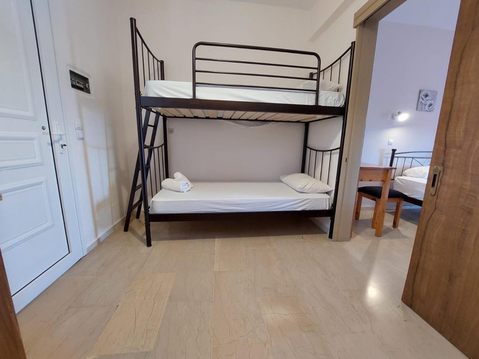Vessarios Apartment Nikiana Luaran gambar